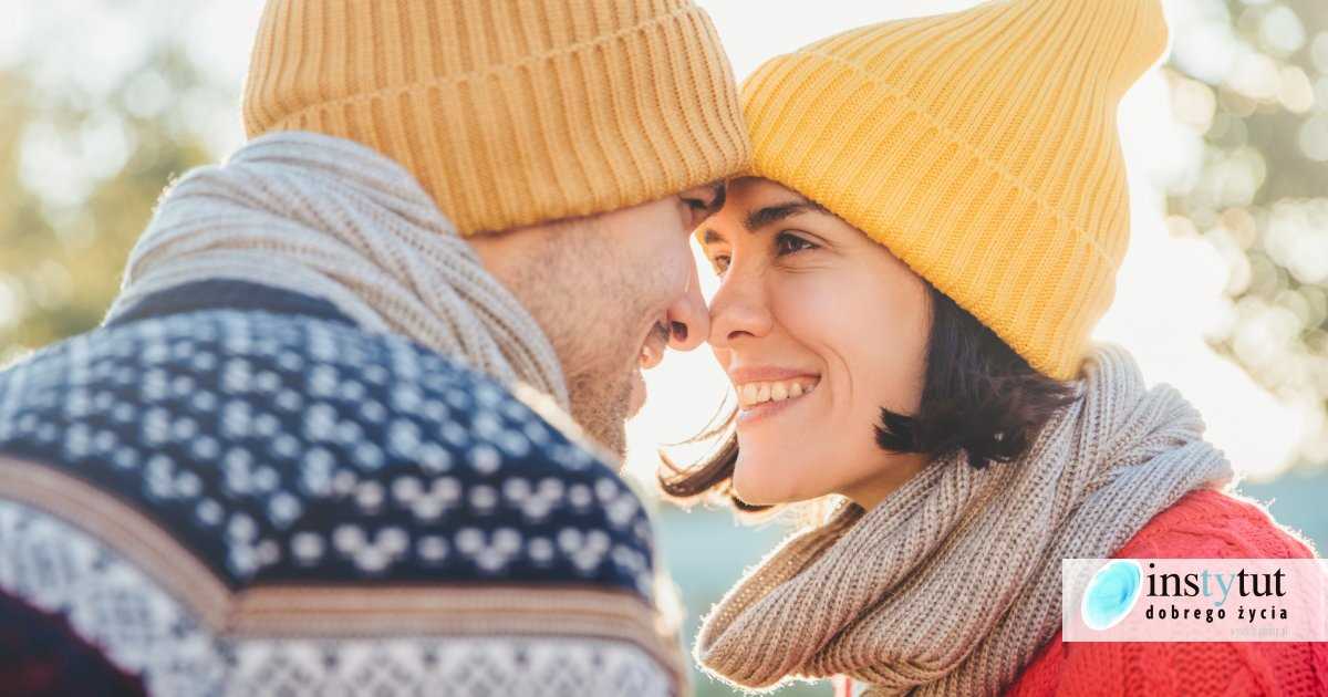 36 pytań do zakochania - odkryj swoje uczucia i pogłębiaj relacje