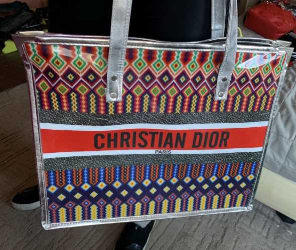 Christian Dior torebka - Najnowsze trendy i stylowe modele w sklepie internetowym