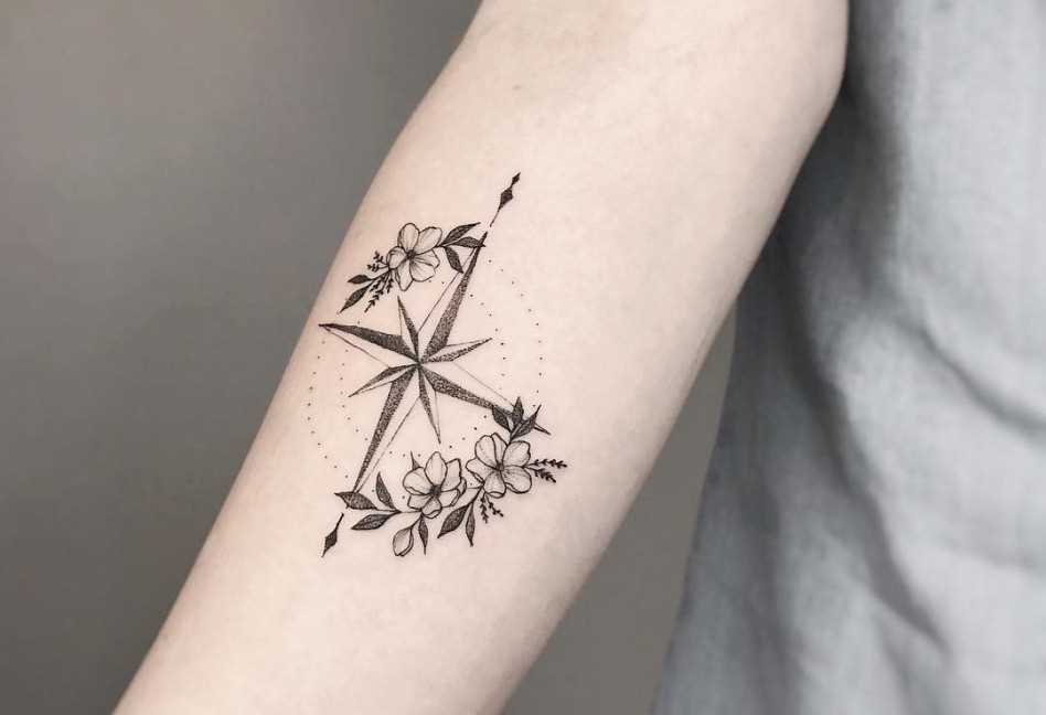 Czym jest tatuaż z różą - znaczenie i symbolika