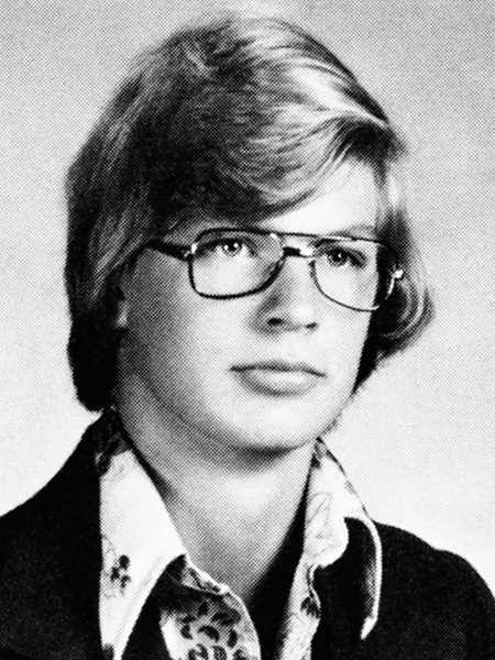 Śmierć Jeffrey'a Dahmera - najbardziej kontrowersyjnego seryjnego mordercy | Aktualności kryminalne