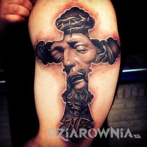 Tatuaż krzyż znaczenie - symbolika i wartość krzyża w tatuażach | Nazwa Strony