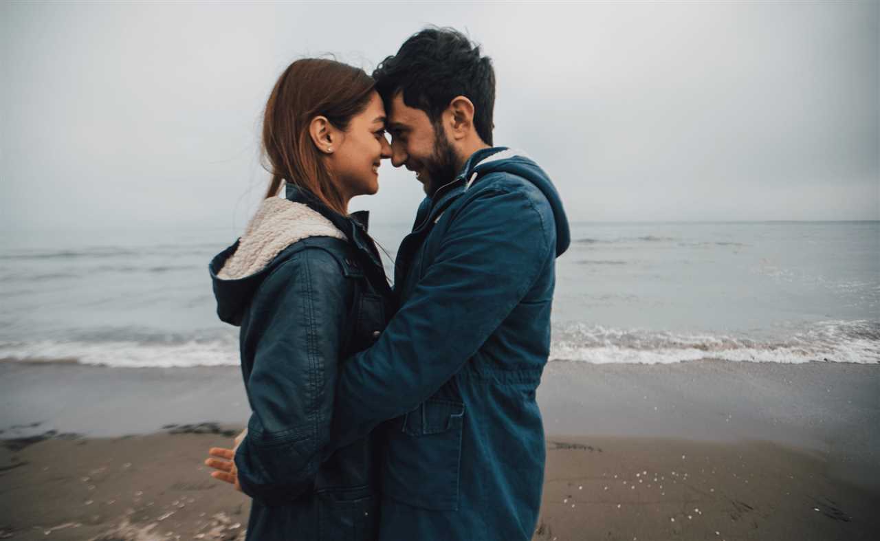 Zagrywki zakochanego faceta - jak zdobyć serce kobiety | Porady dla mężczyzn