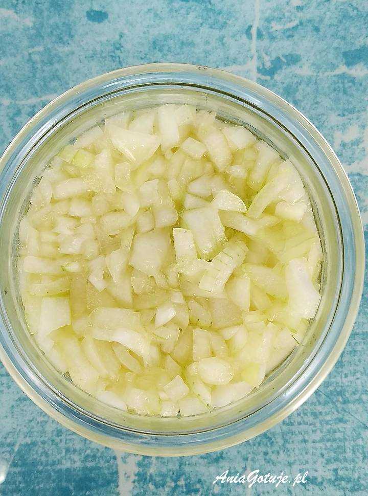 Jak zrobić syrop z cebuli na kaszel - sprawdzony przepis