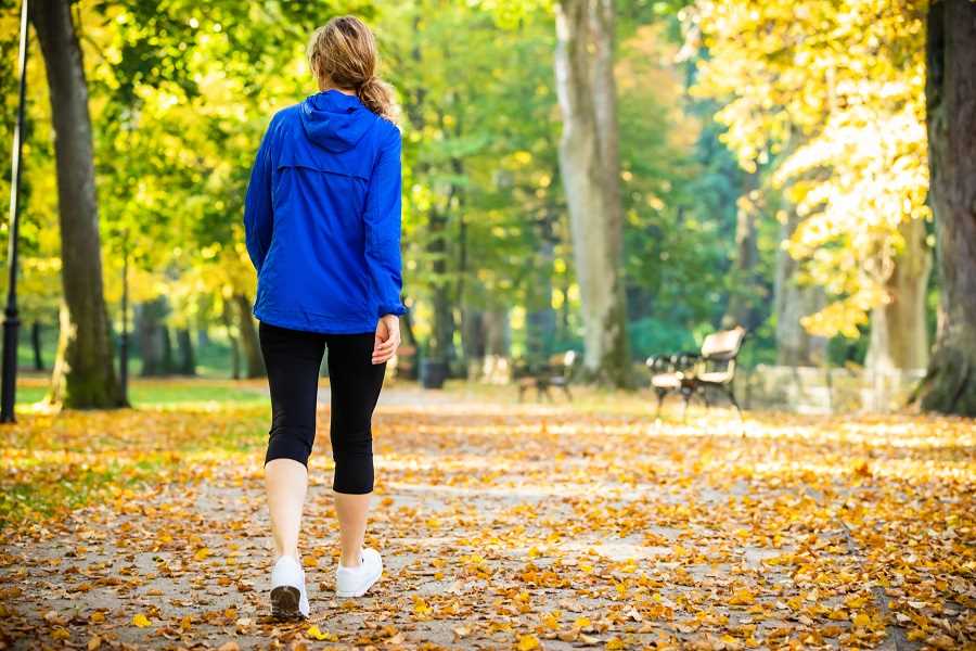 Dlaczego spacer jest skutecznym sposobem na spalanie kalorii?