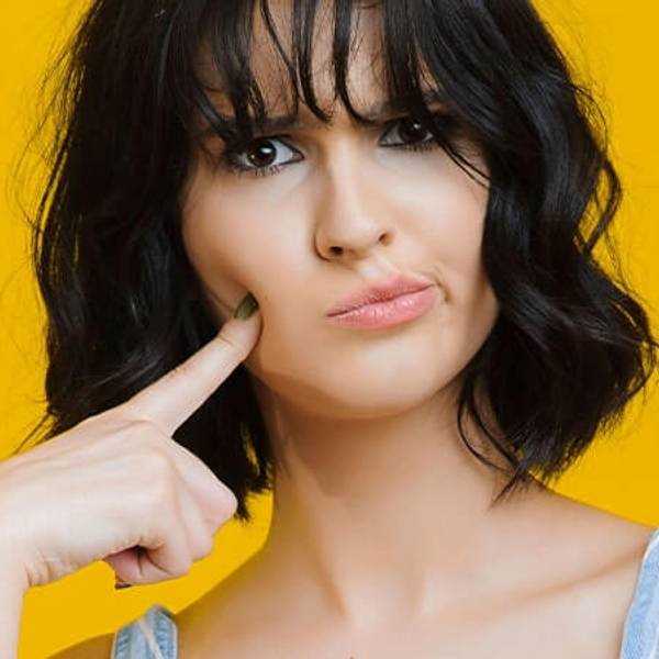 Objawy uczucia gorąca i czerwonej twarzy