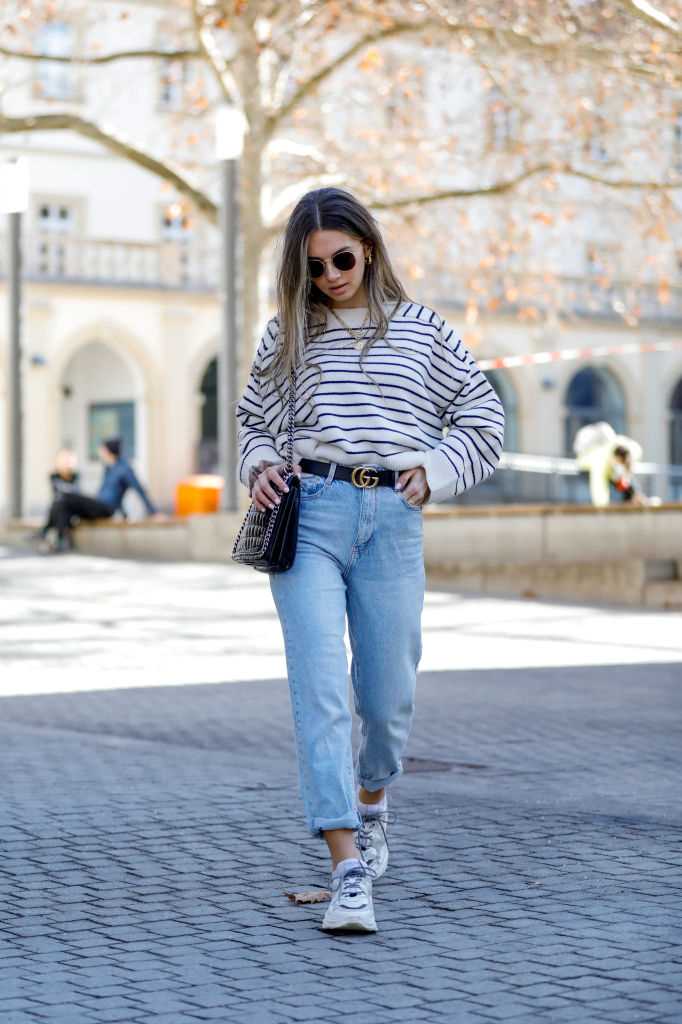 Stylizacje z jeansami - najnowsze trendy i inspiracje - Modapl 7 Najlepsze fasony jeansów