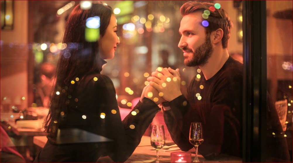 Badoo czy Tinder - która aplikacja randkowa zapewni Ci prawdziwą miłość?