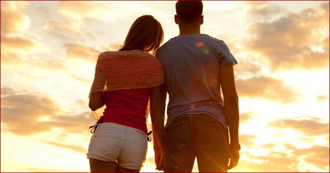 Jak poderwać chłopaka z klasy? Skuteczne porady dla przyszłych rewolucjonistek () Jak poderwać chłopaka z klasy? Skuteczne porady dla przyszłych rewolucjonistek